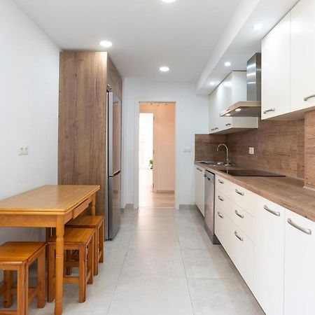 Apartament Lu&Cia Central Station 2 Parking Free Malaga Zewnętrze zdjęcie