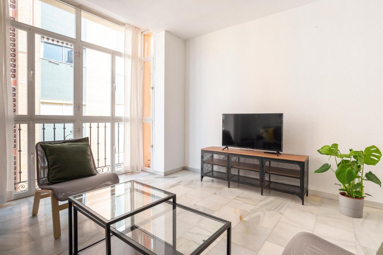 Apartament Lu&Cia Central Station 2 Parking Free Malaga Zewnętrze zdjęcie