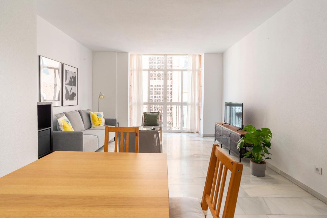 Apartament Lu&Cia Central Station 2 Parking Free Malaga Zewnętrze zdjęcie