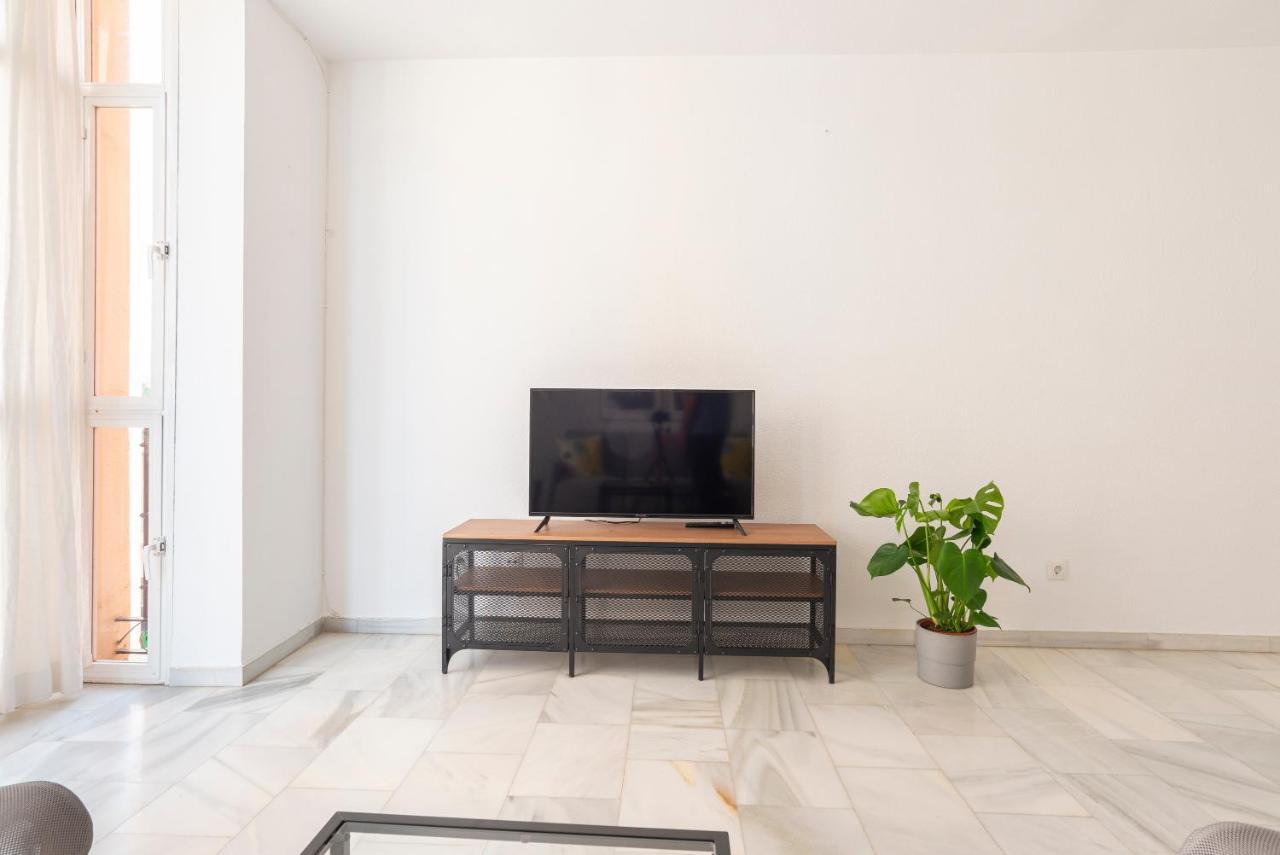 Apartament Lu&Cia Central Station 2 Parking Free Malaga Zewnętrze zdjęcie